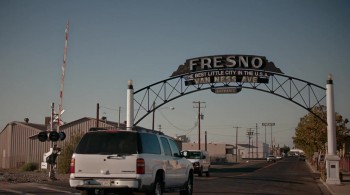 Addicted to Fresno (2015) download