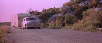 Caravan to Vaccares (1974) download