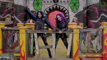 Descendants 3 (2019) download