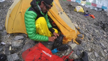 Kilian Jornet: Path to Everest (2018) download