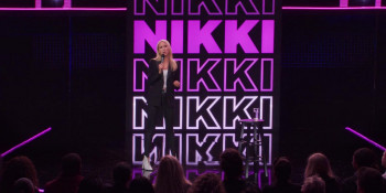 Nikki Glaser: Bangin' (2019) download