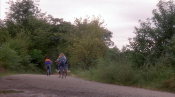 Trading Mom (1994) download